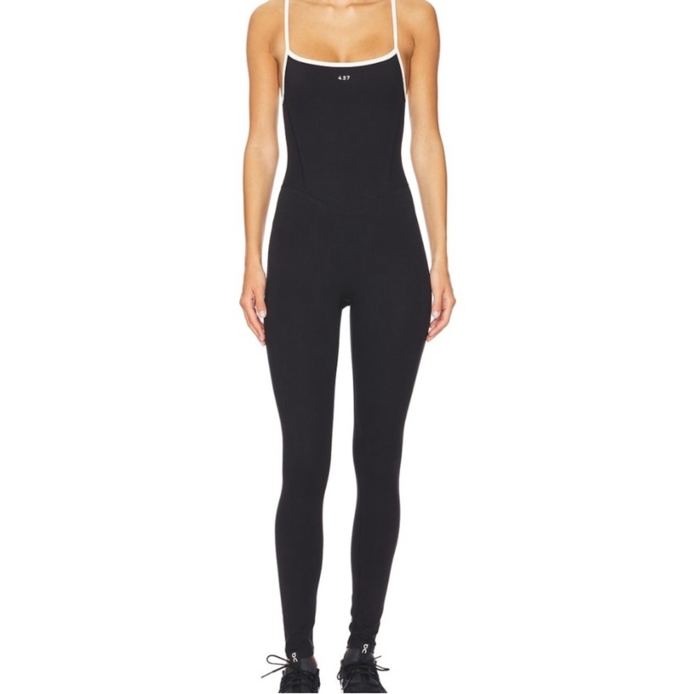 SOLD | 437 The Onesie Jumpsuit Black size Large
